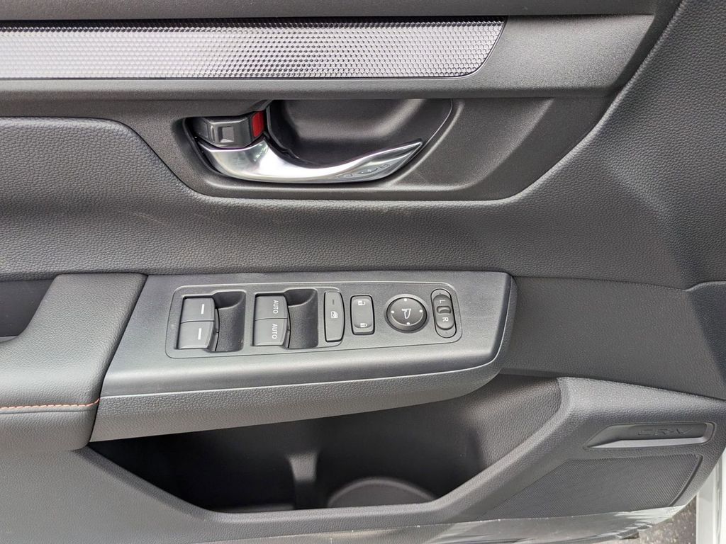 2026 Honda CR-V Hybrid Sport photo 12