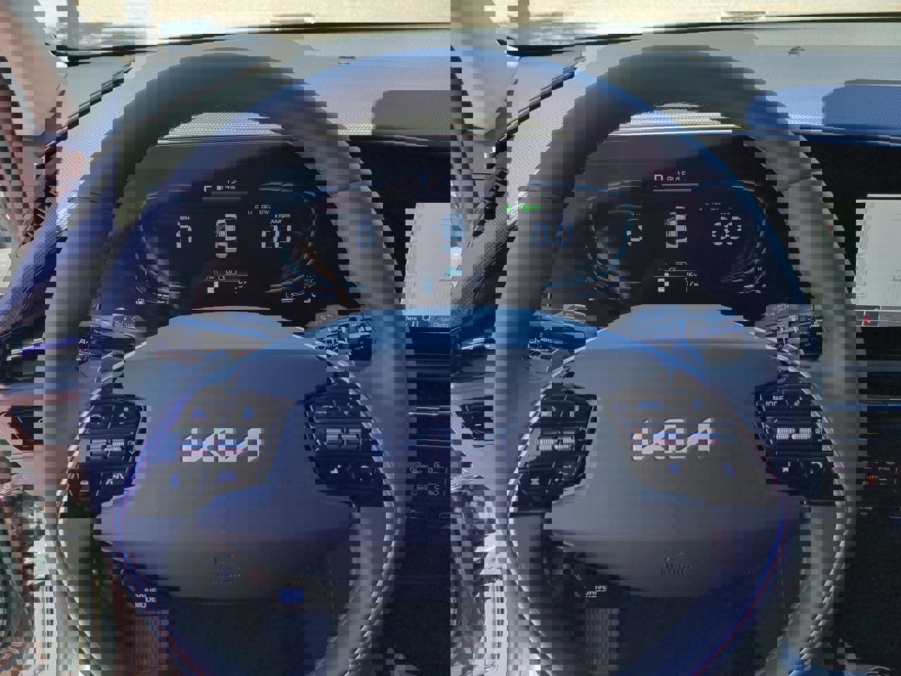 2025 Kia Niro EX photo 26