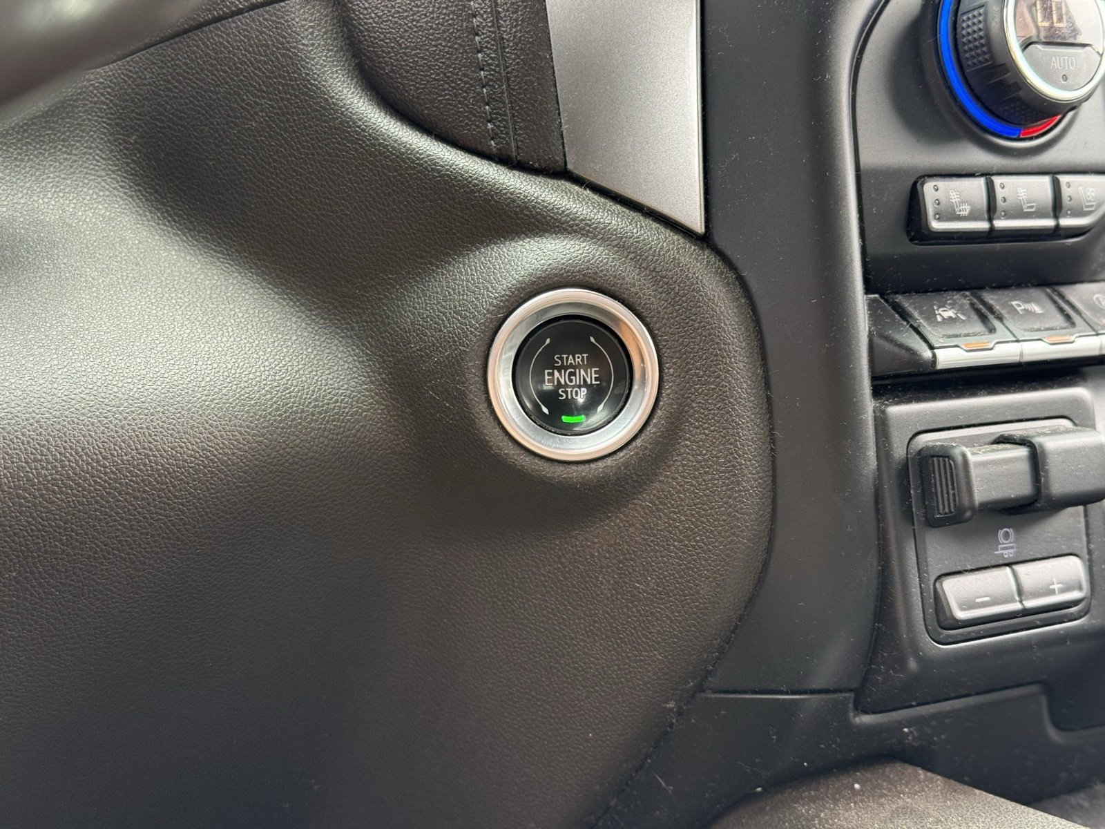 2019 Chevrolet Silverado 1500 LTZ photo 32