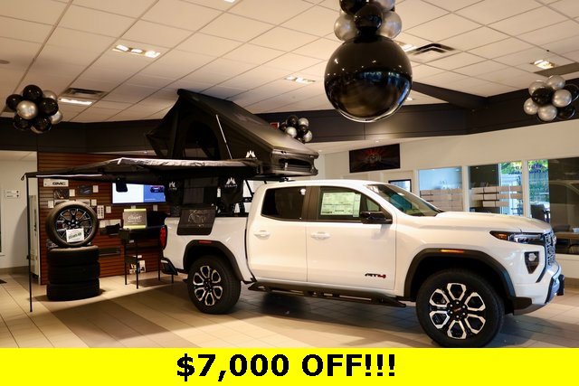 2025 GMC Canyon AT4's photo