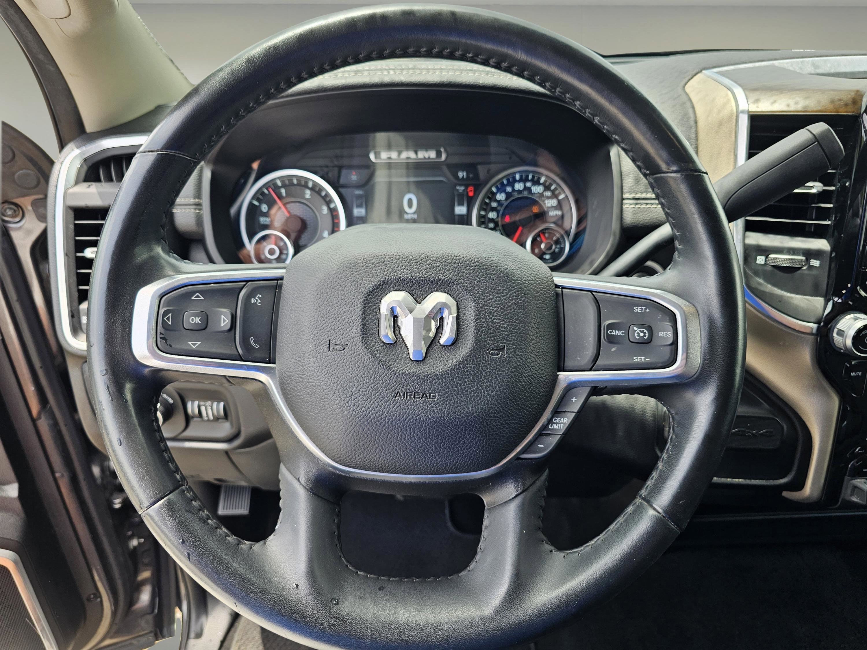 2024 Ram 2500 Laramie photo 18