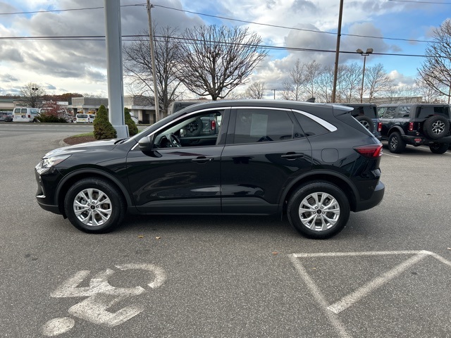 2023 Ford Escape Active photo 2