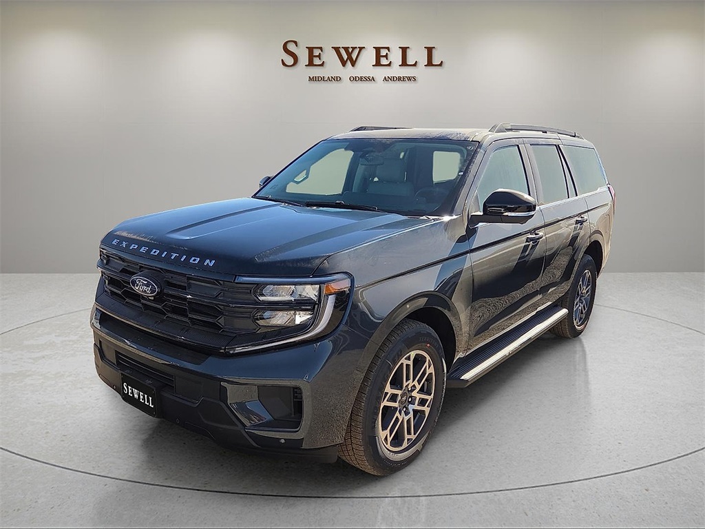 2025 Ford Expedition Active's photo