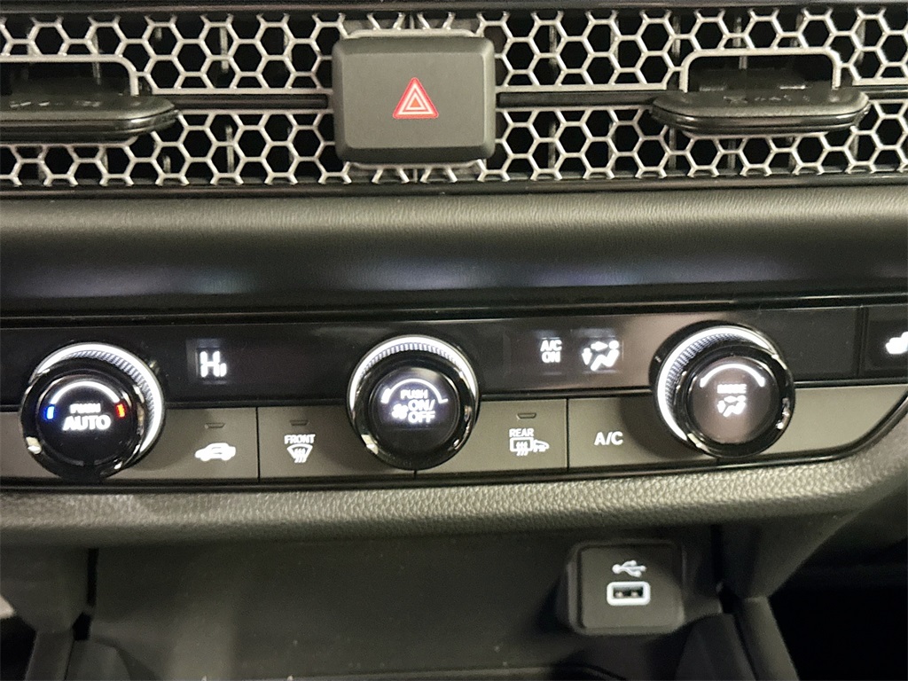 2025 Honda HR-V Sport photo 17