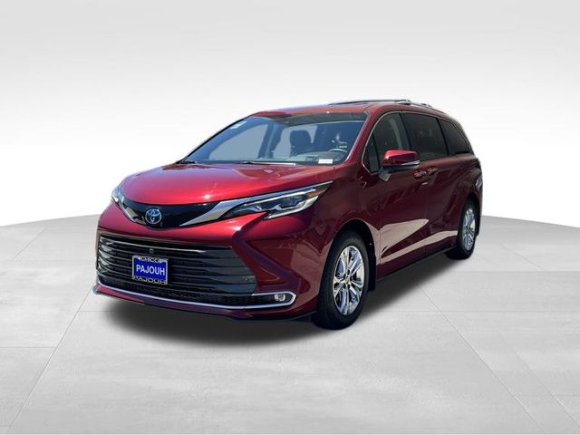 2024 Toyota Sienna Platinum photo 3