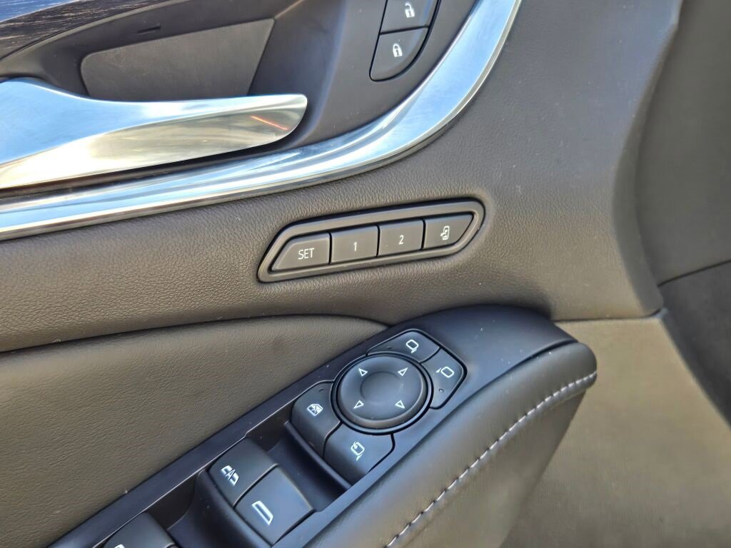 2021 Buick Enclave Avenir photo 18