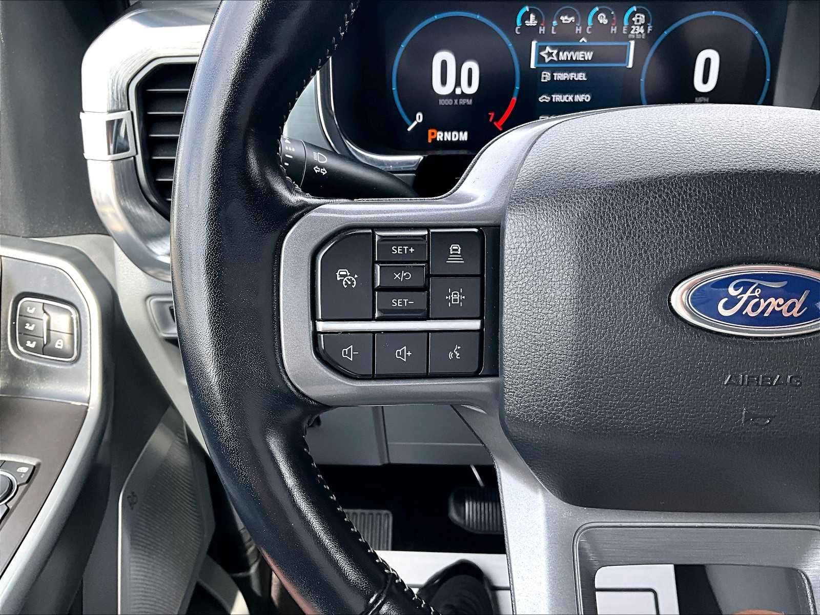 2021 Ford F-150 Lariat photo 22
