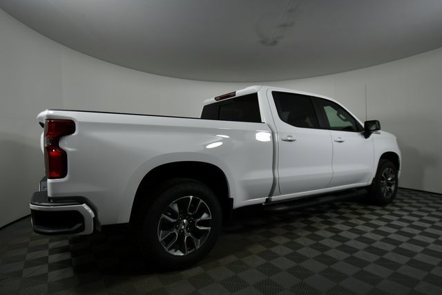 2026 Chevrolet Silverado 1500 RST photo 9
