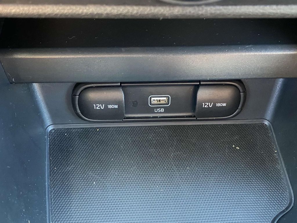 2021 Kia Soul S photo 28