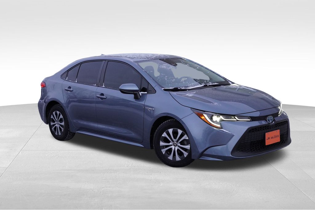 2021 Toyota Corolla LE's photo