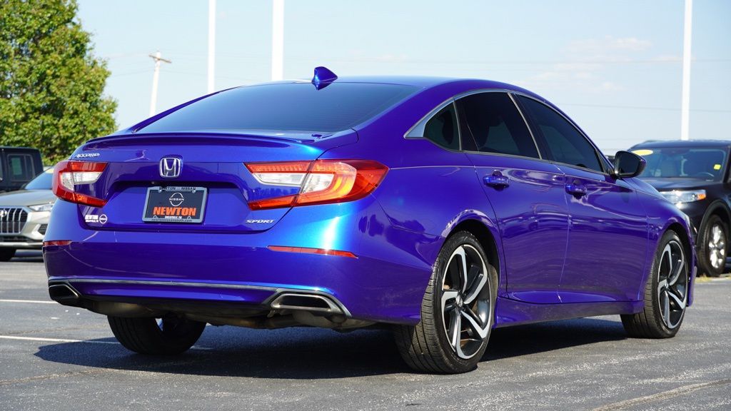 2018 Honda Accord Sport photo 2
