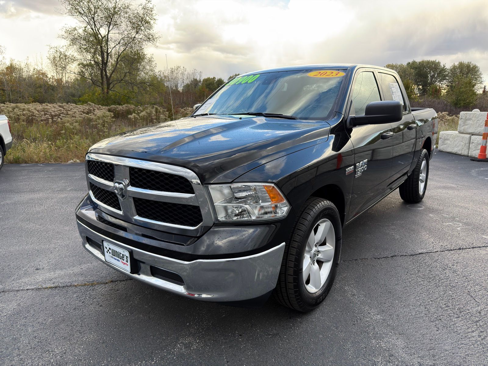 2023 RAM Ram 1500 Classic SLT's photo