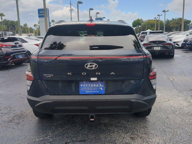 2026 Hyundai Kona SEL photo 2
