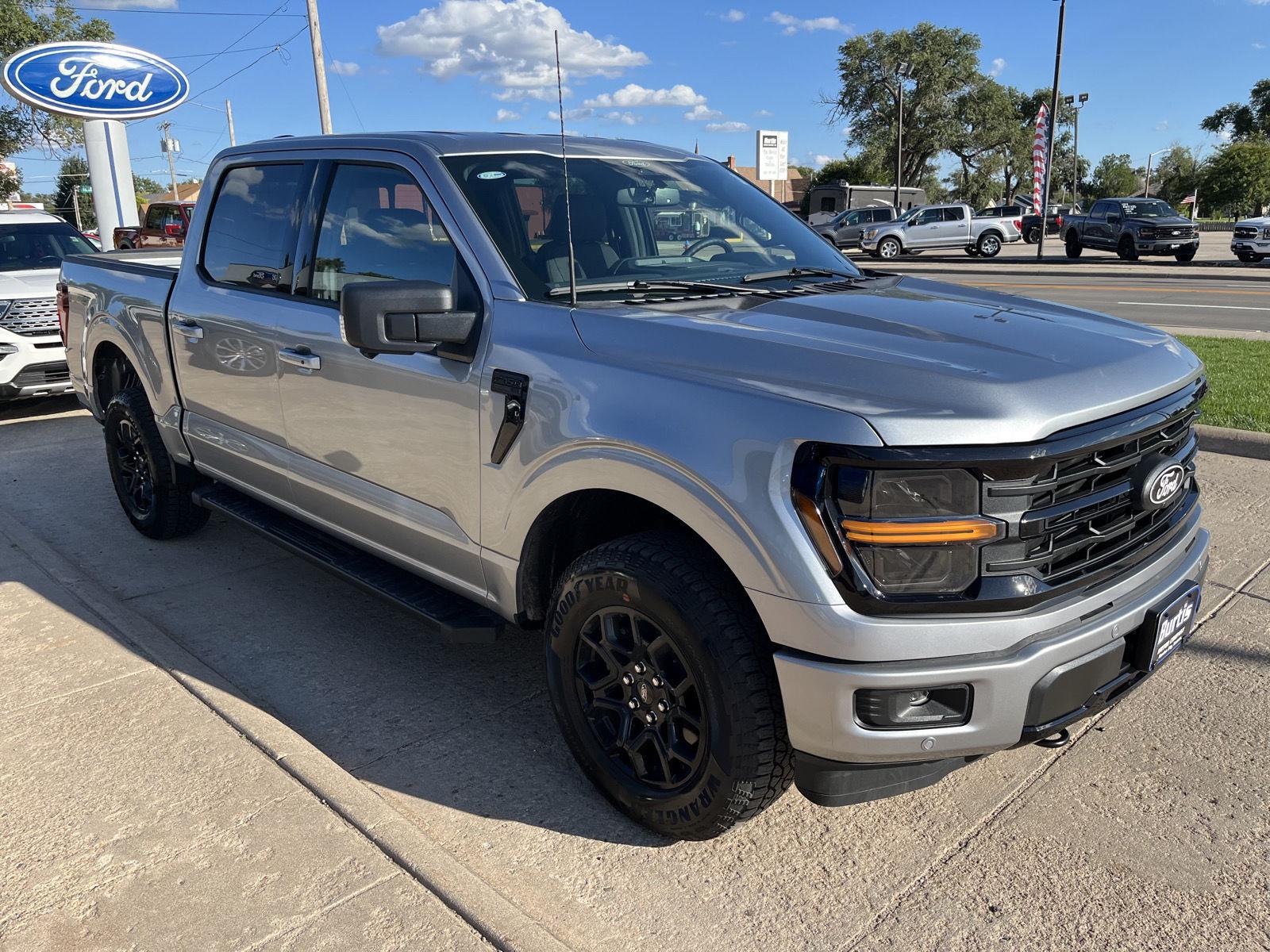 2025 Ford F-150 XLT photo 4