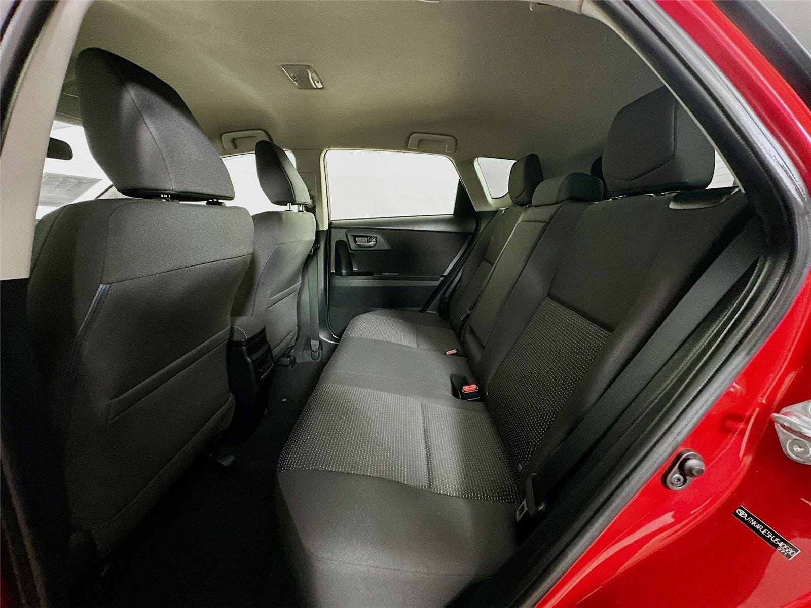 2017 Toyota Corolla iM Base photo 22