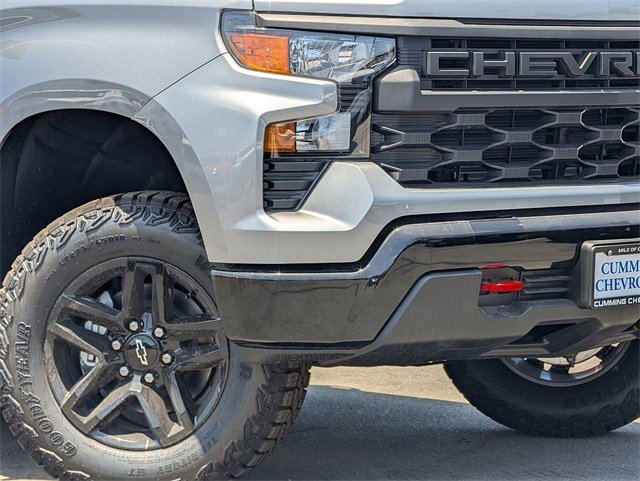 2025 Chevrolet Silverado 1500 Custom Trail Boss photo 3