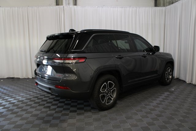 2022 Jeep Grand Cherokee Trailhawk photo 24