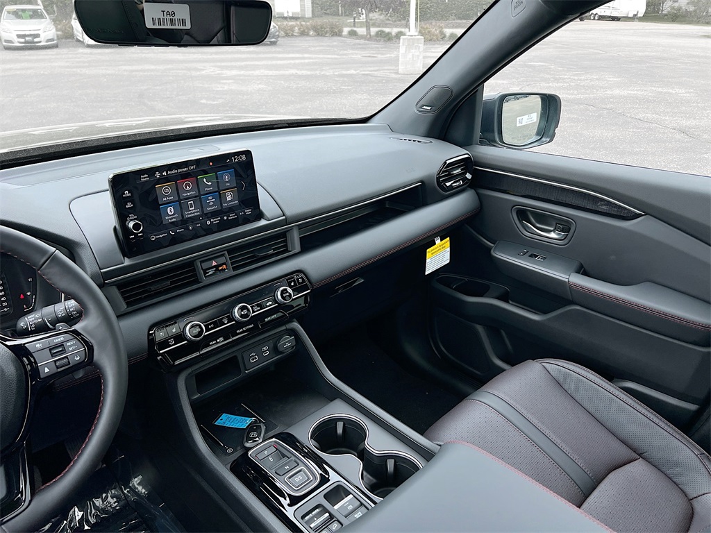 2025 Honda Pilot Black Edition photo 26