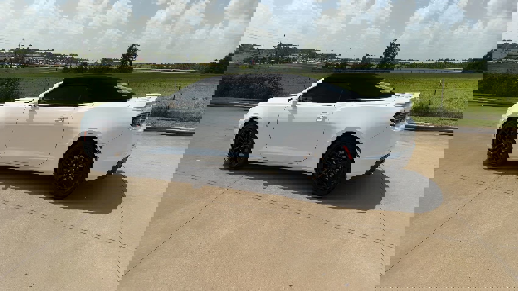 2023 Chevrolet Camaro 2LT photo 6