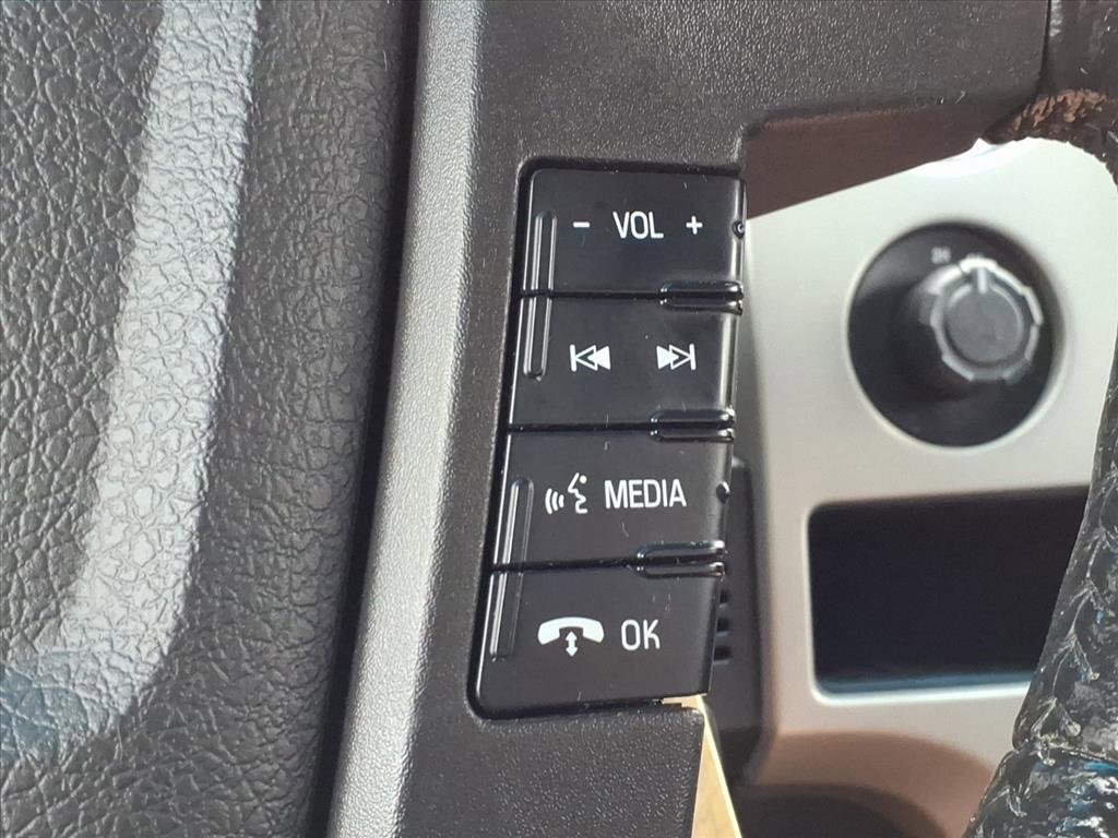 2012 Ford F-150 XLT photo 18