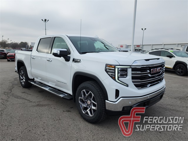 2026 GMC Sierra 1500 SLT's photo