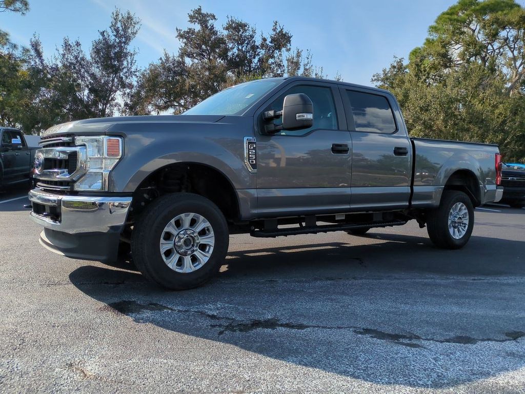 2022 Ford F-250 Super Duty XL's photo