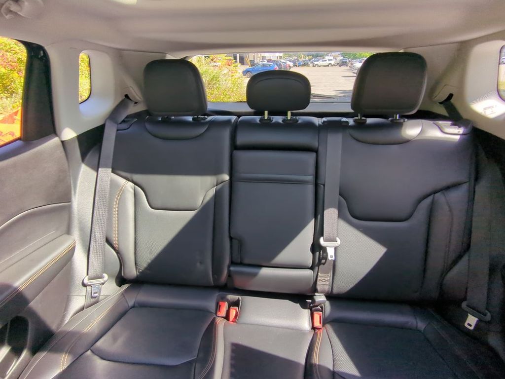 2017 Jeep Compass Limited photo 21