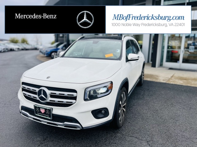 2023 Mercedes-Benz GLB Base's photo