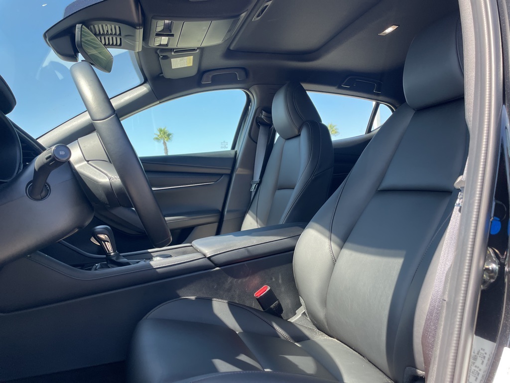 2025 Mazda Mazda3 Preferred photo 7