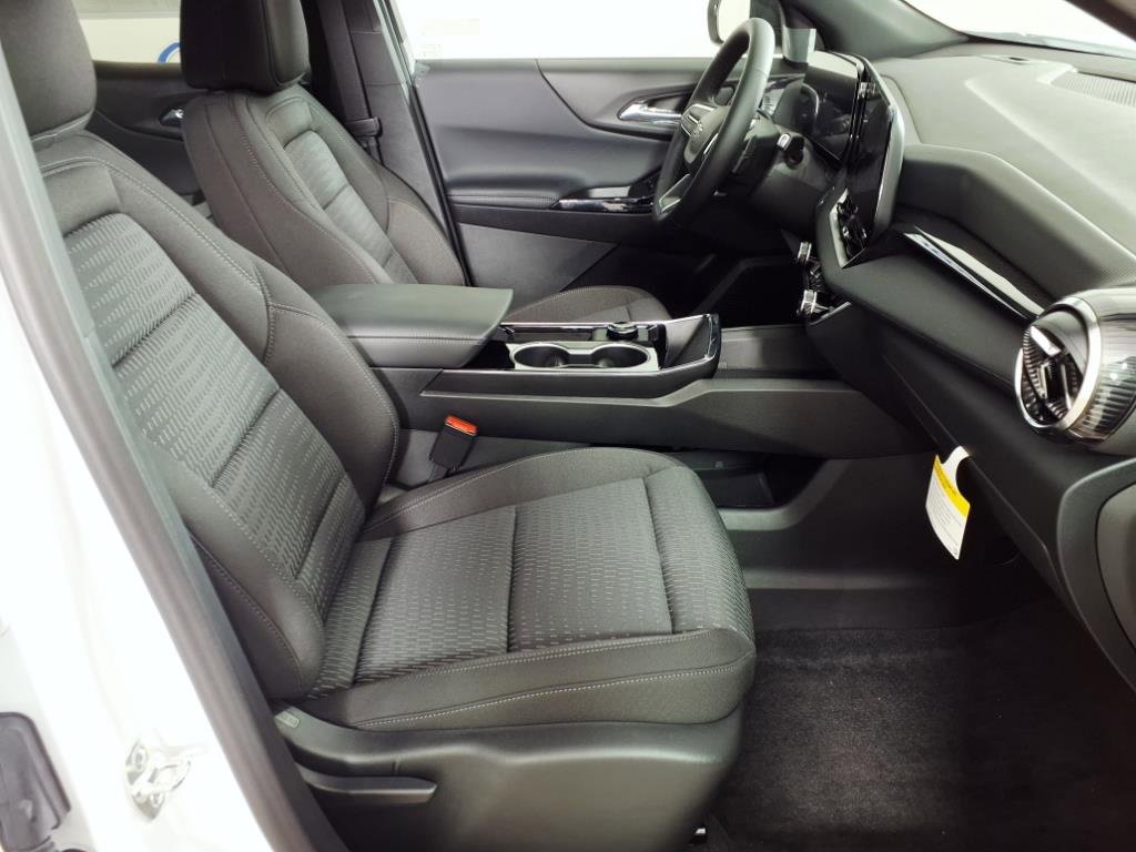 2026 Chevrolet Equinox LT photo 16