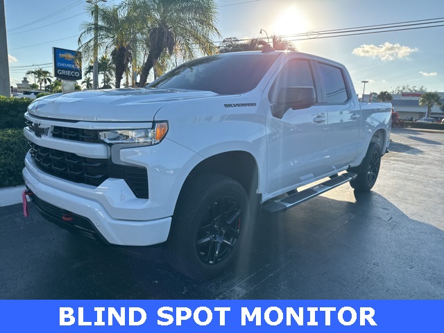 2024 Chevrolet Silverado 1500 RST photo 3