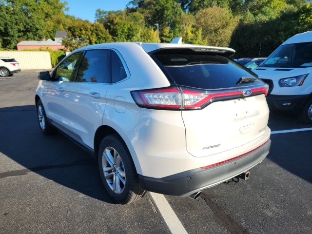 2017 Ford Edge SEL photo 4