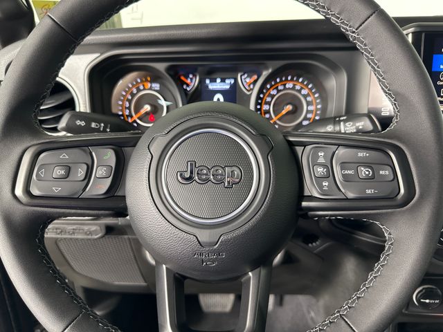 2025 Jeep Gladiator Sport S photo 11