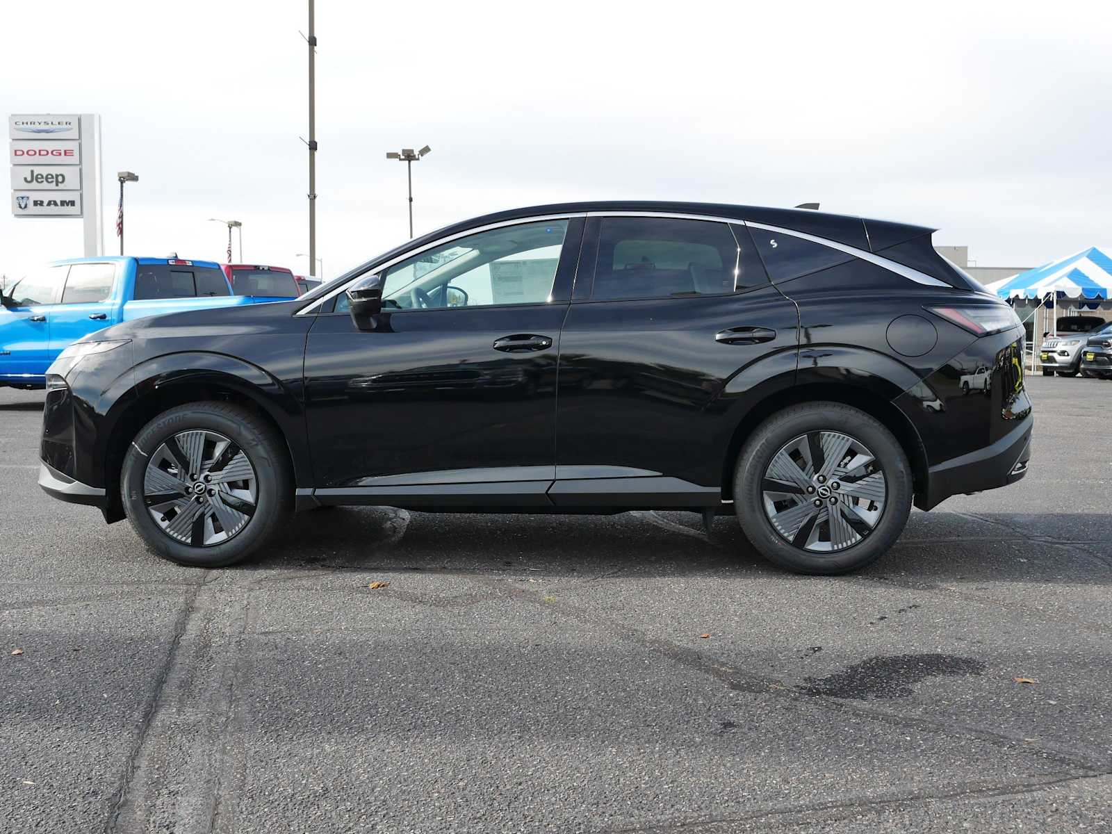 2026 Nissan Murano SL photo 3