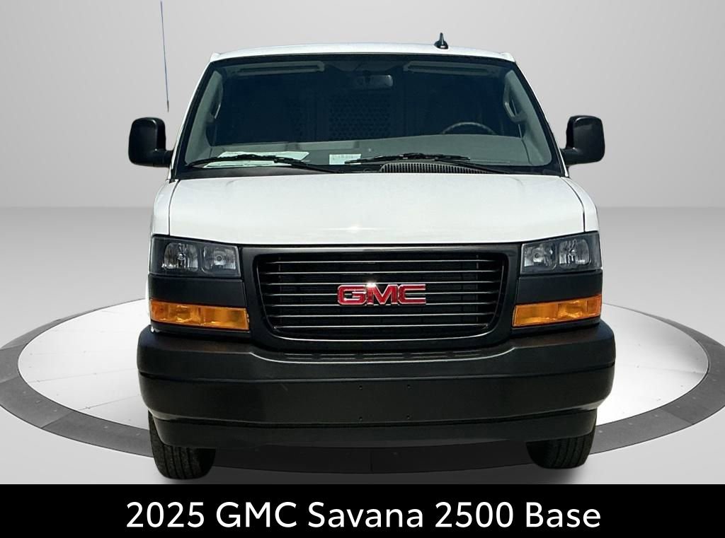 2025 Gmc Savana Cargo 2500 photo 2