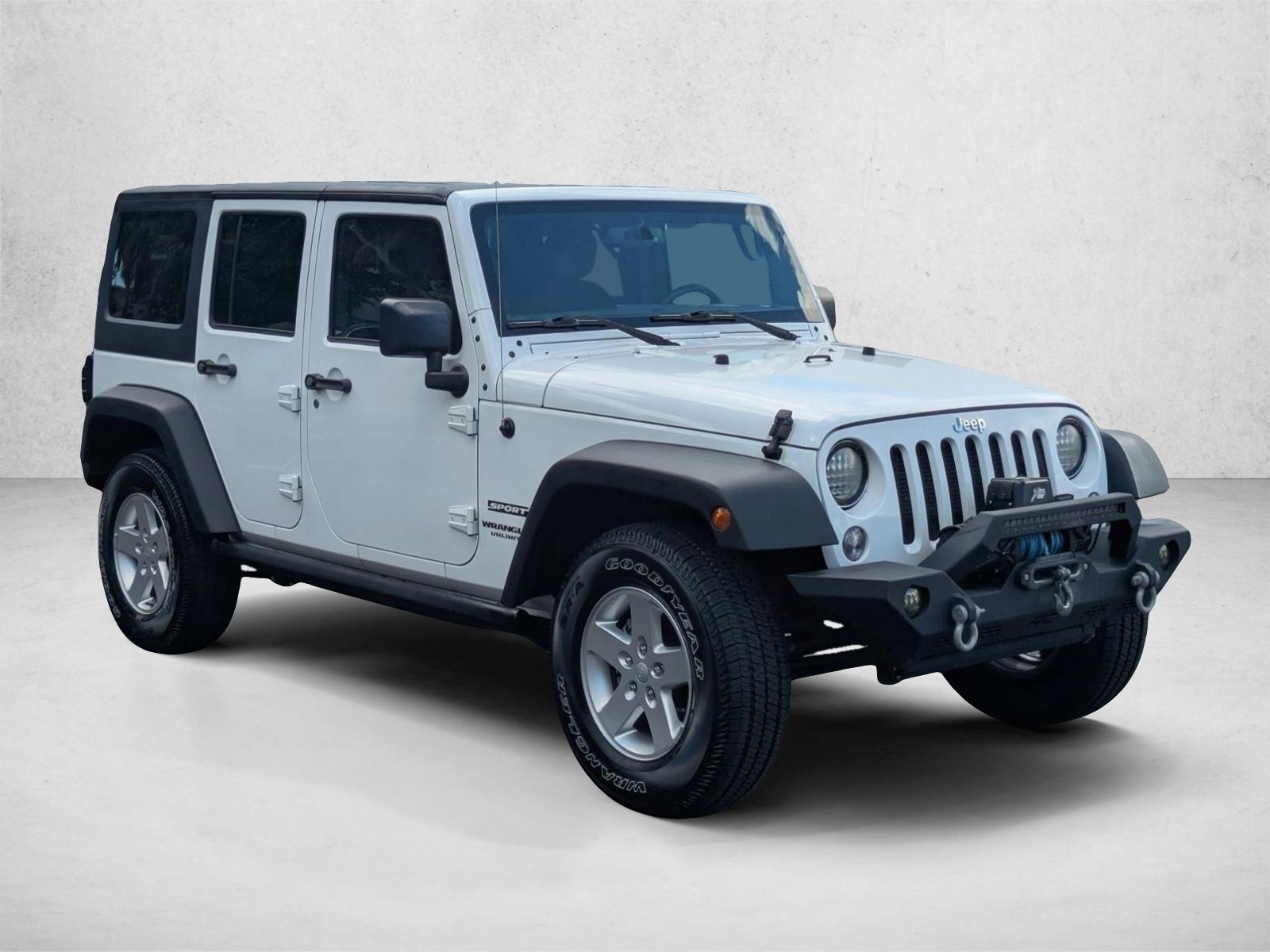 2016 Jeep Wrangler Unlimited Sport photo 3