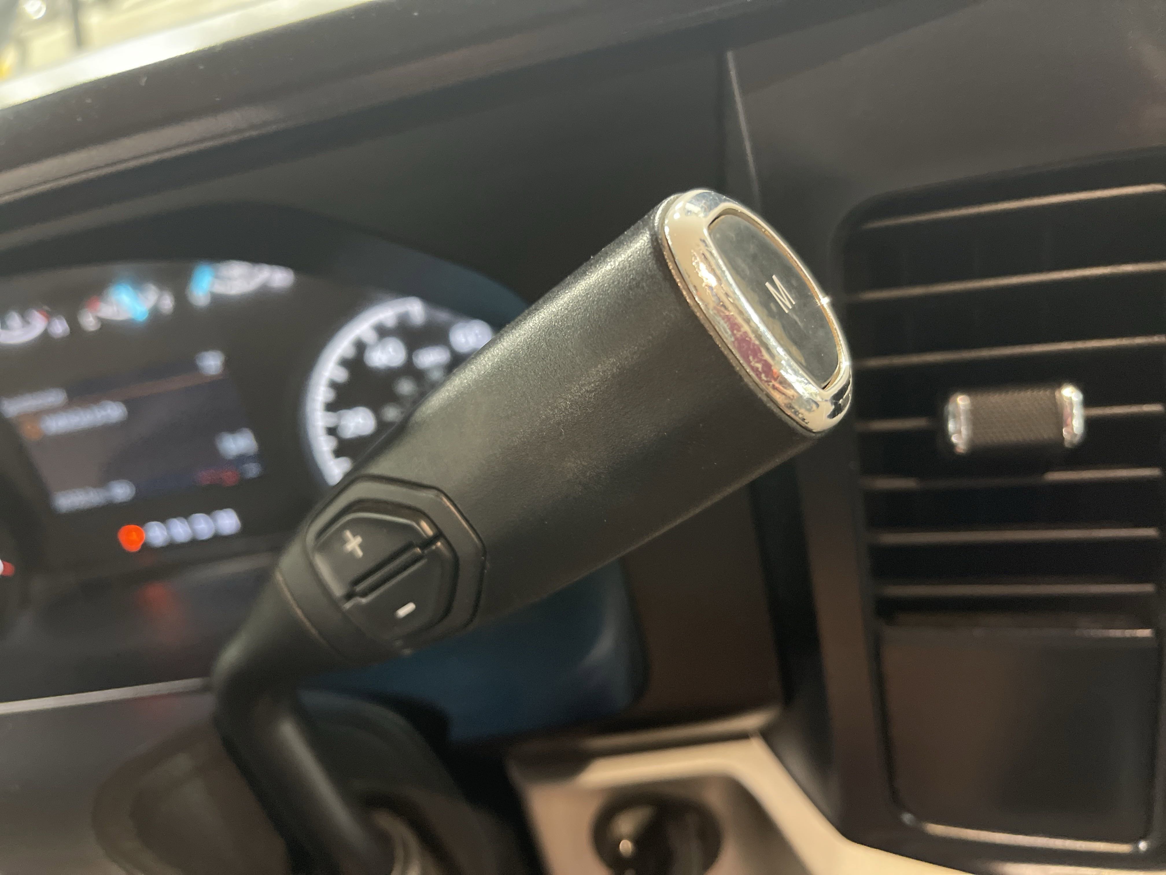 2024 Ford F-250 XLT photo 11