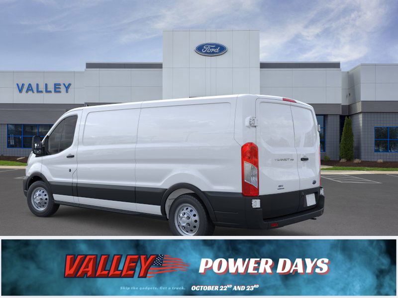 2025 Ford Transit photo 4
