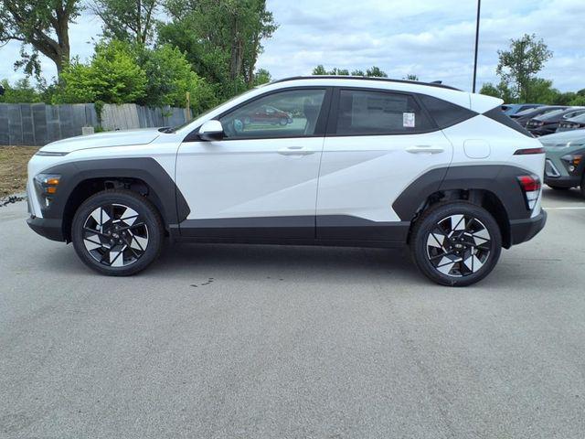 2025 Hyundai Kona SEL photo 2