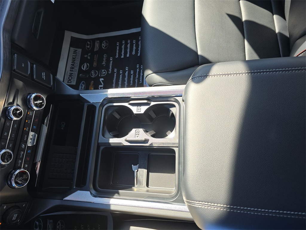 2024 Ford F-250 Lariat photo 20