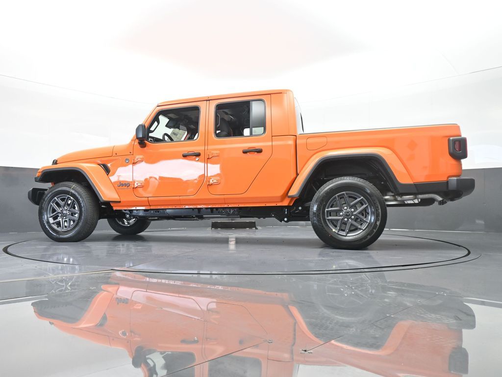 2025 Jeep Gladiator Sport S photo 44