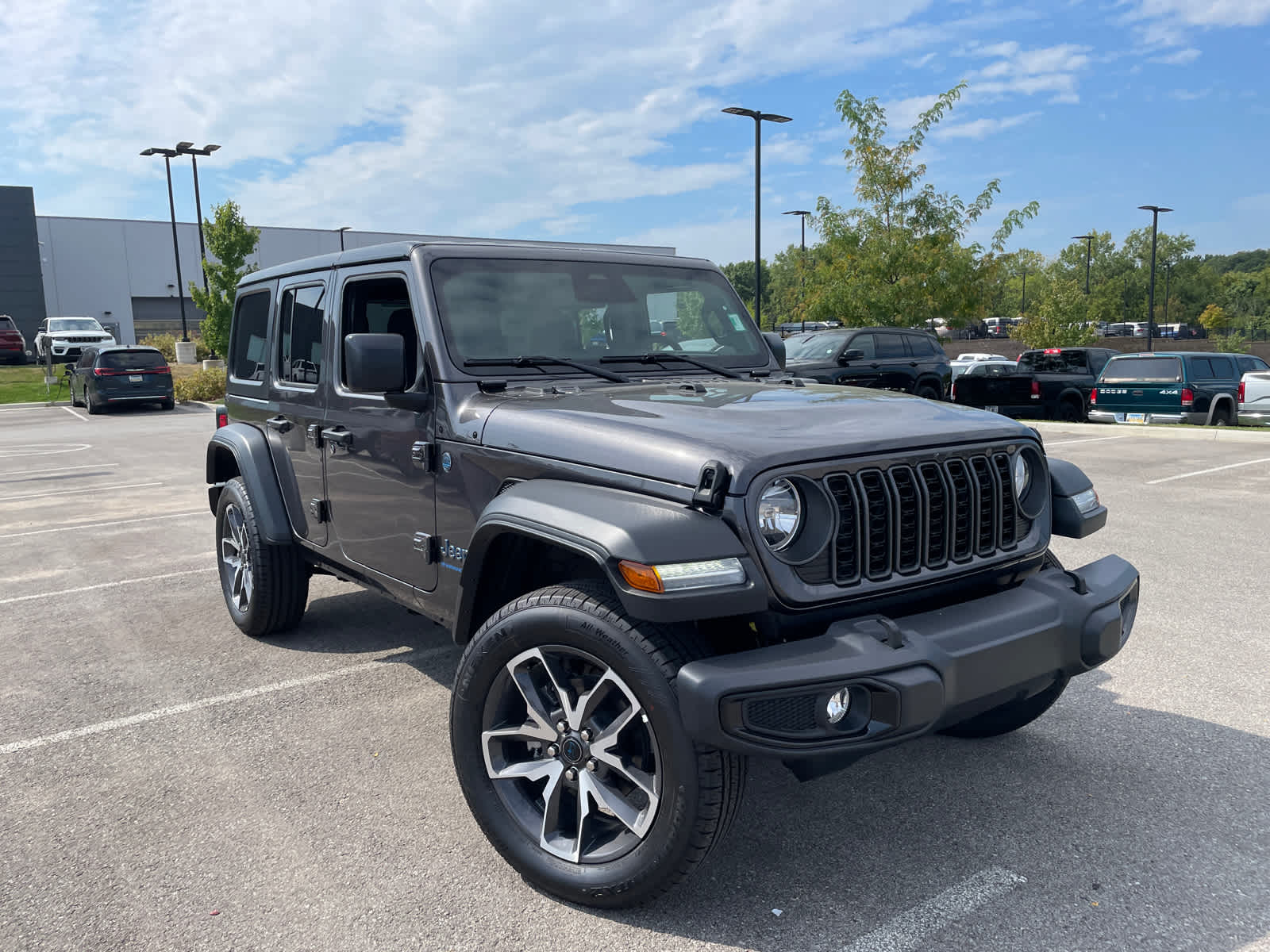 2025 Jeep Wrangler 4xe Sport S photo 2