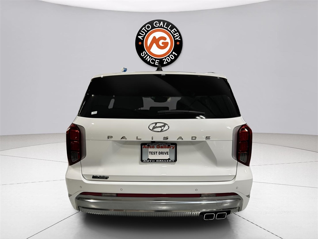 2024 Hyundai Palisade Calligraphy photo 3