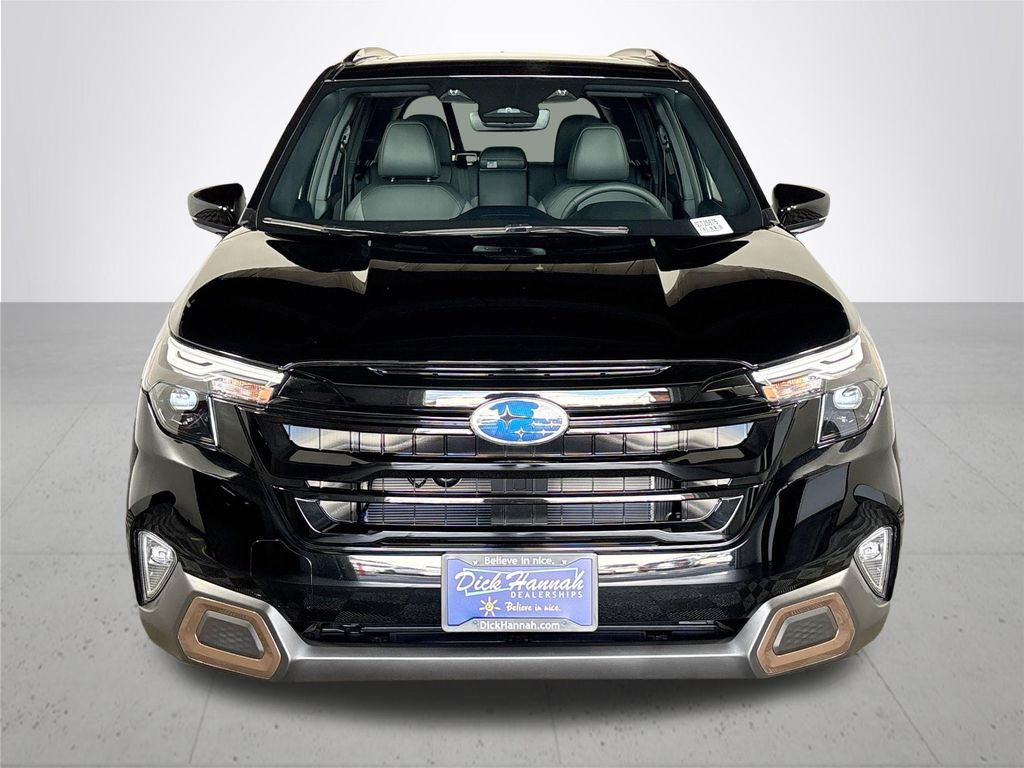 2025 Subaru Forester Sport photo 3
