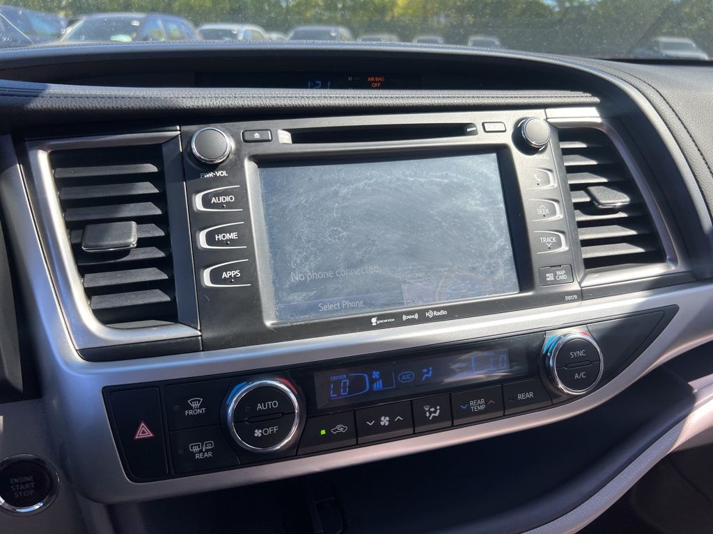 2018 Toyota Highlander XLE photo 28