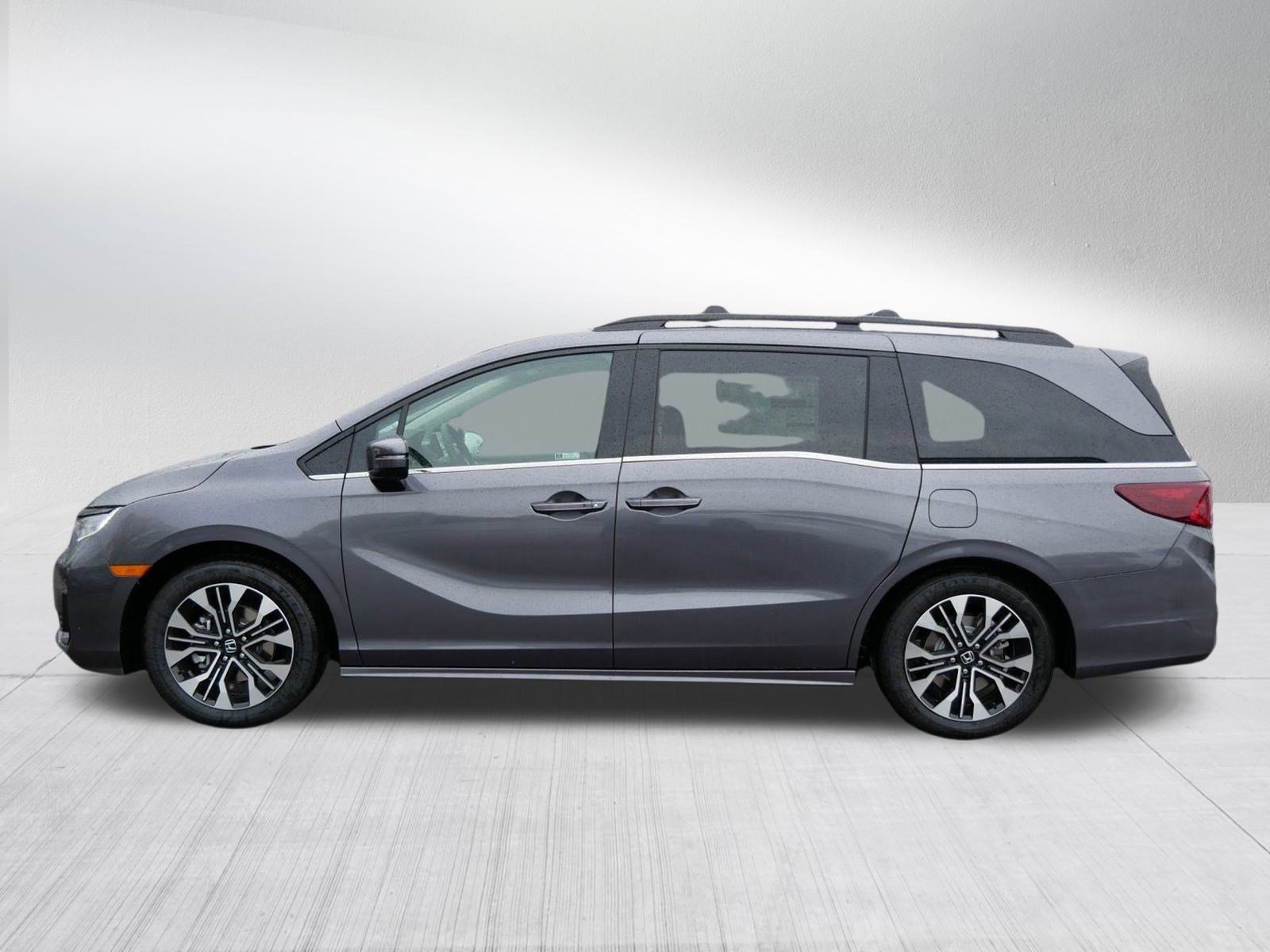 2026 Honda Odyssey Elite photo 4