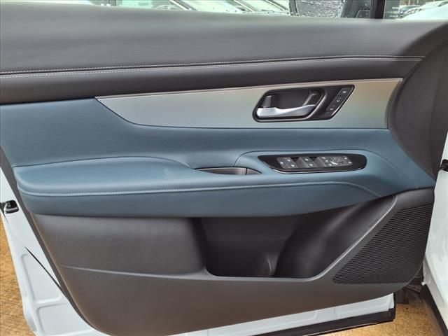2025 Nissan Murano Platinum photo 4
