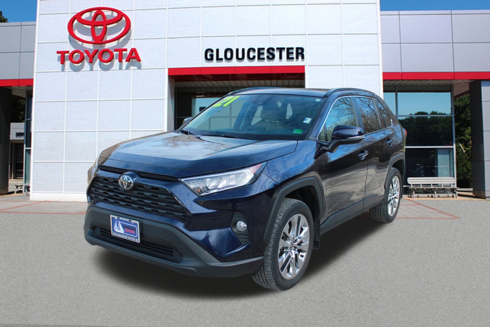 2021 Toyota RAV4 XLE Premium's photo
