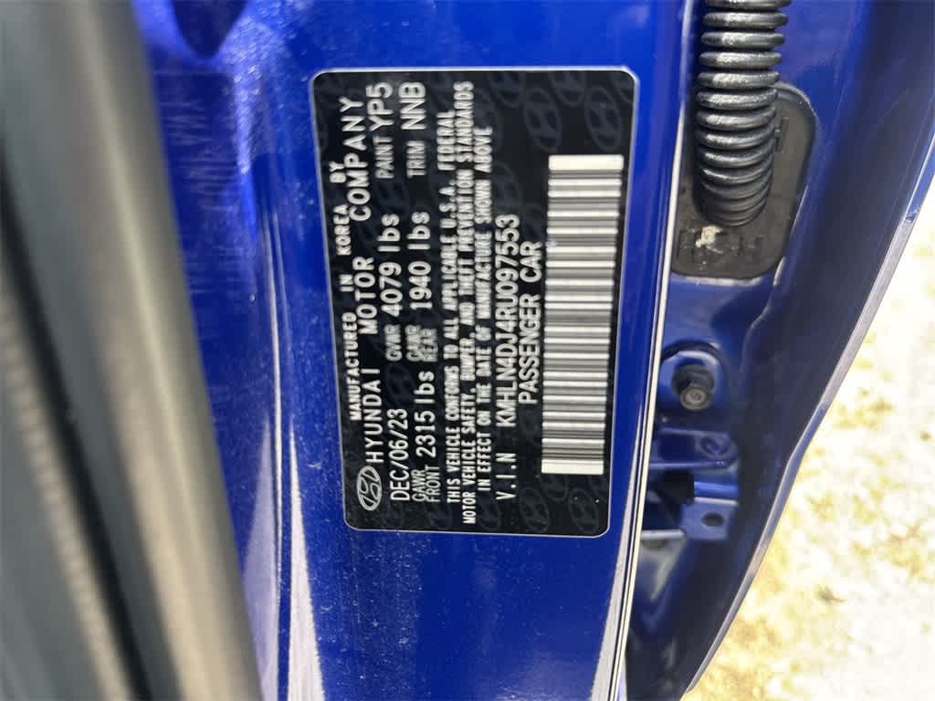 2024 Hyundai Elantra Hybrid Limited photo 26