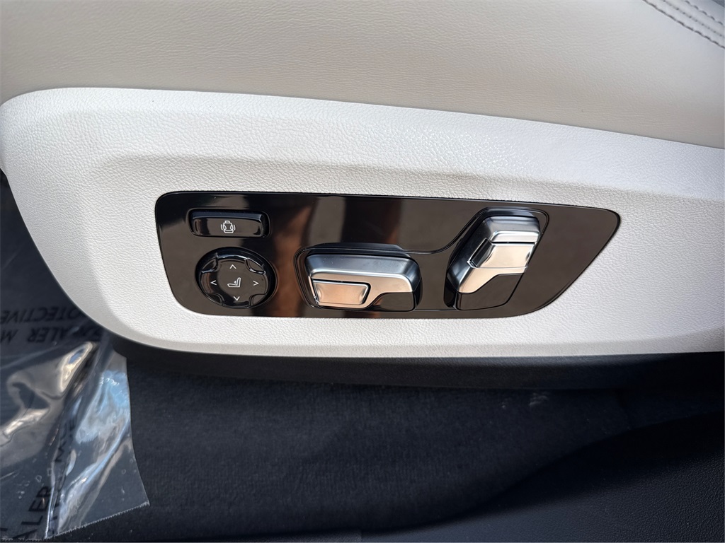 2026 Bmw X5 photo 24
